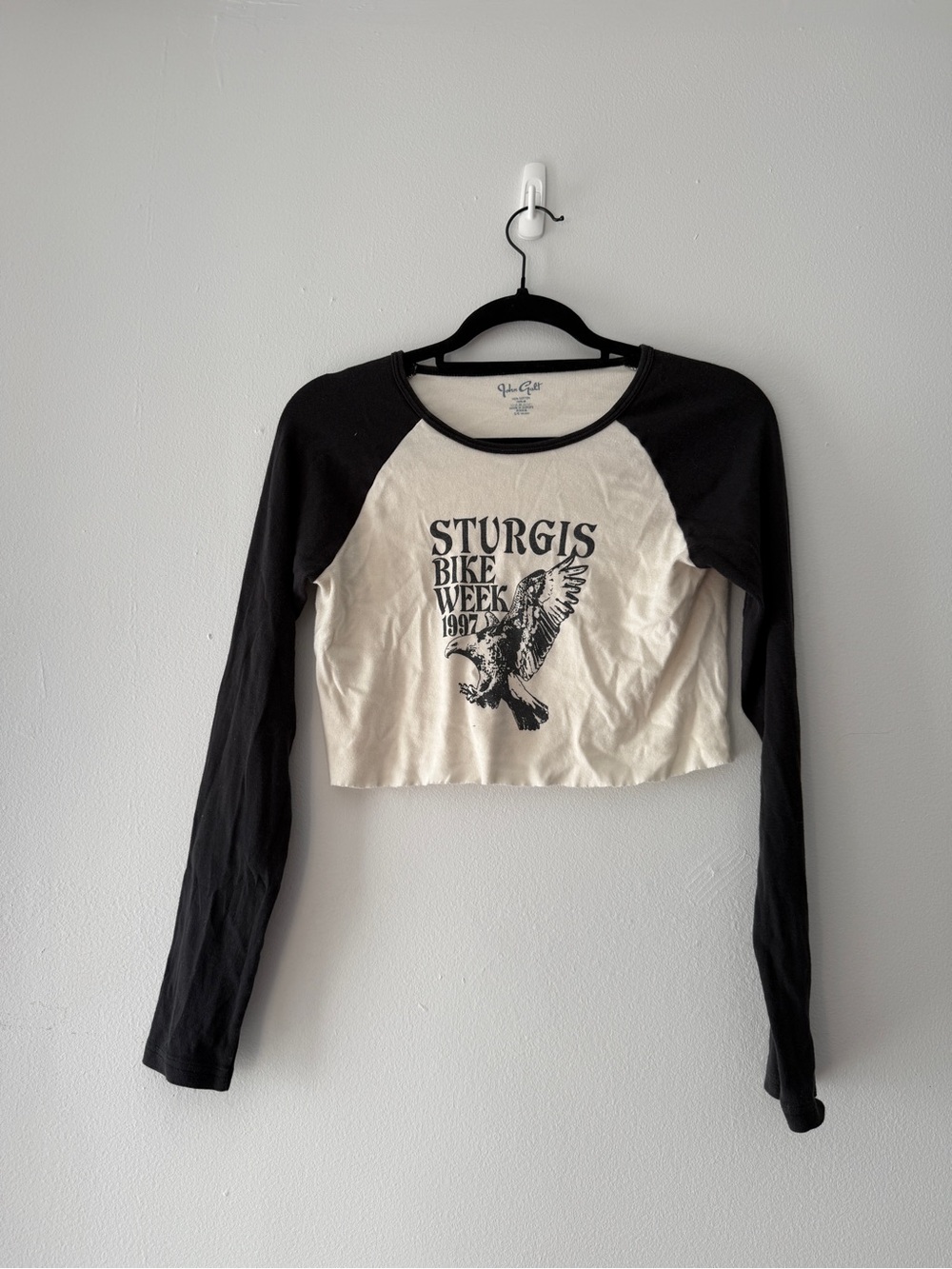 Brandy Melville Black & White Cropped Graphic Top Long Sleeve